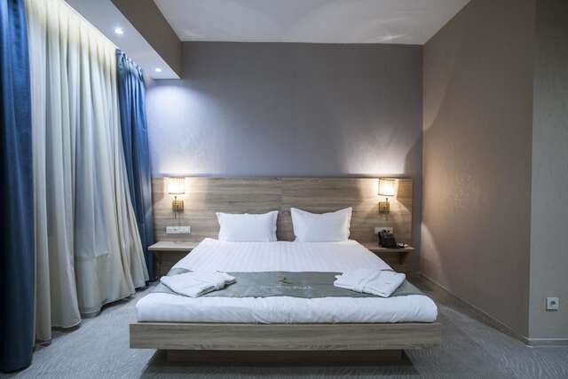 Отель Renion Park Hotel Алматы-19