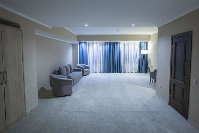 Отель Renion Park Hotel Алматы-29