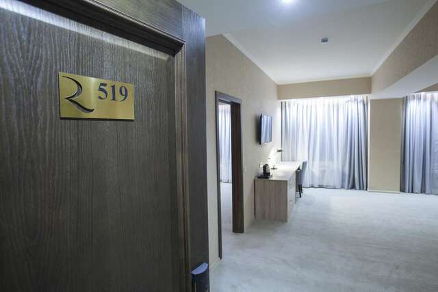 Отель Renion Park Hotel Алматы-32