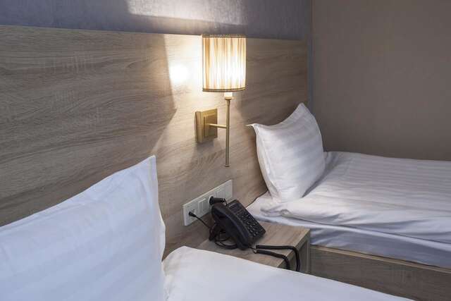 Отель Renion Park Hotel Алматы-41