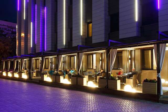 Отель Renion Park Hotel Алматы-6