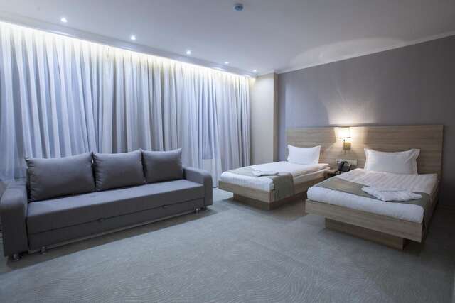 Отель Renion Park Hotel Алматы-8